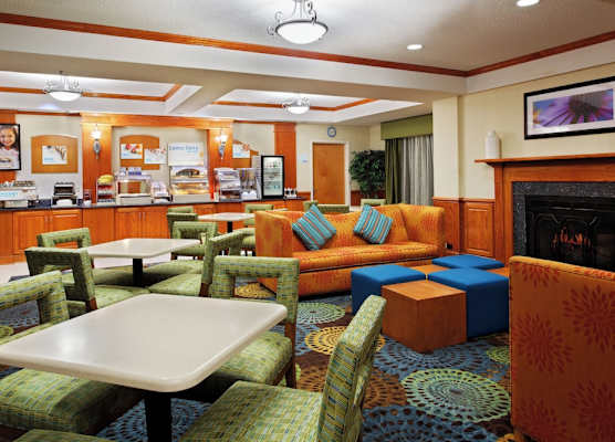 Holiday Inn Express & Suites RICHMOND-BRANDERMILL-HULL ST. by IHG 1