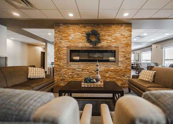 Best Western Plus Lacombe Inn and Suites 1