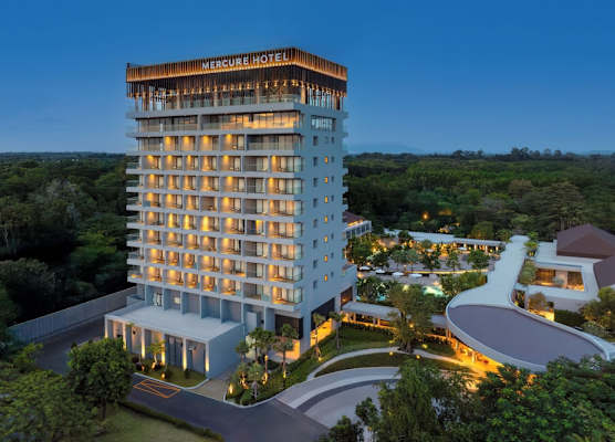 Mercure Rayong Lomtalay Villas & Resort 1