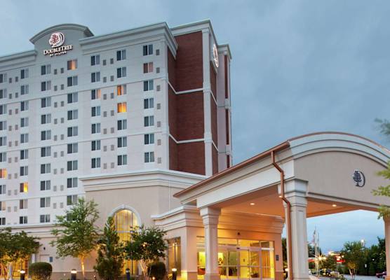 DoubleTree by Hilton Greensboro 1