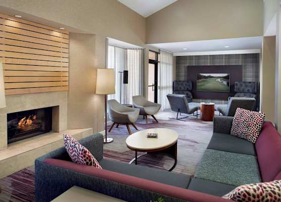 Courtyard by Marriott Fayetteville 1