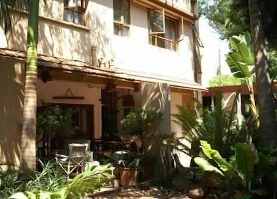 Colbyn Guest Lodge 1
