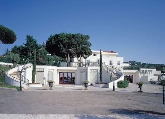 LH Hotel Domus Caesari 1