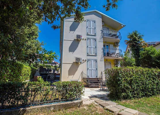 Apartments Villa Borik 1