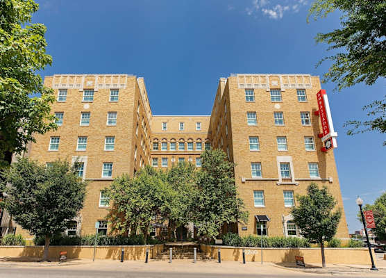 Ambassador Hotel Oklahoma City, Autograph Collection 1
