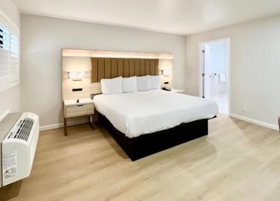 Nob Hill Motor Inn -Newly Updated Rooms! 1