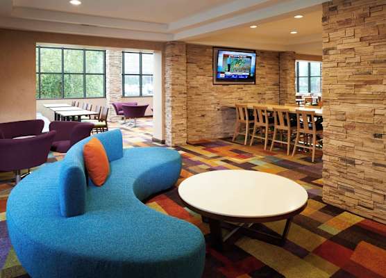 Fairfield Inn & Suites Indianapolis East 1
