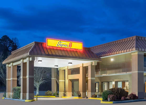 Super 8 by Wyndham Knoxville North/Powell 1