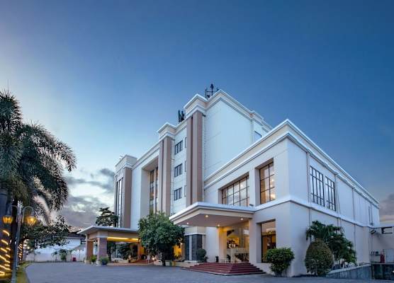 Riss Hotel Malioboro 1