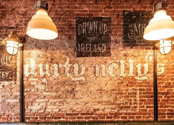 Durty Nelly's Inn 1
