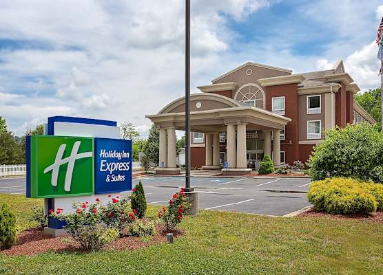 Holiday Inn Express & Suites MURPHY by IHG 1