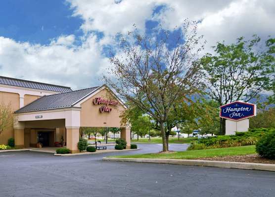 Hampton Inn Wooster 1