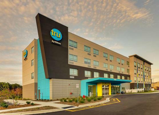 Tru By Hilton Smithfield I-95 1