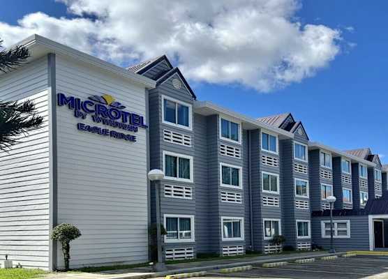Microtel by Wyndham Eagle Ridge 1