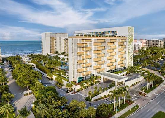 Marriott's Crystal Shores 1