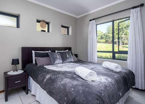 JoziStay @ Jackal Creek Apartments 1