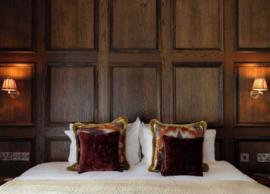 Rose And Crown Hotel 1