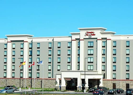 Hampton Inn & Suites by Hilton Moncton 1
