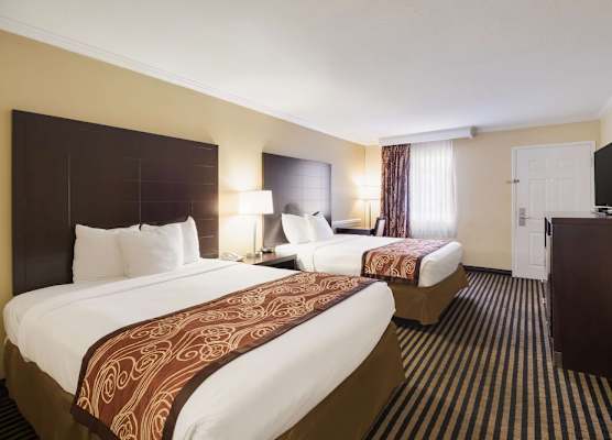 Best Western - McKenzie 1