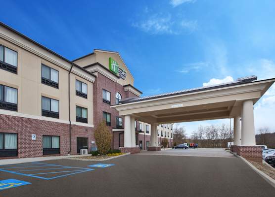 Holiday Inn Express & Suites WASHINGTON - MEADOW LANDS by IHG 1