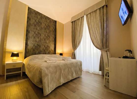Hotelier 51 1