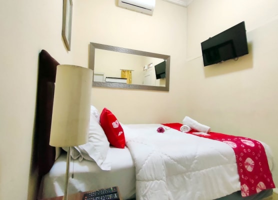 Bogor - Beautiful Room for 2 With Ac 1