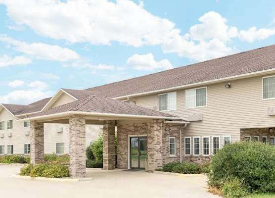 Western Inn & Suites 1