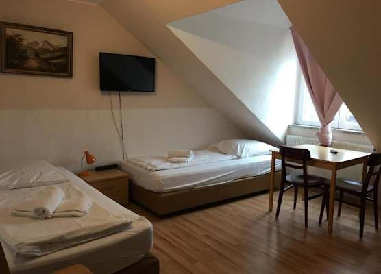 Pension Alis Augsburg 1