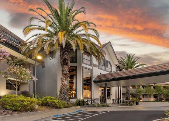 Best Western Plus Novato Oaks Inn 1