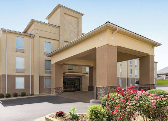 Baymont by Wyndham Georgetown Lexington North 1