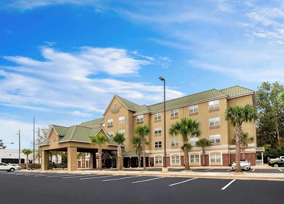 Country Inn & Suites by Radisson, Macon North, GA 1