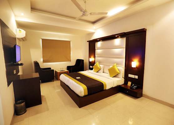 Hotel Salt 1