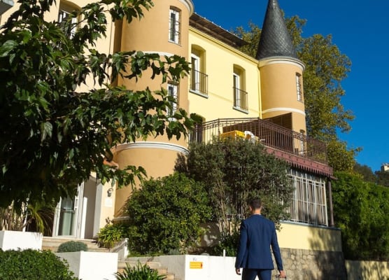 Appart'Hotel Castel Emeraude, Charme et Caractère 1