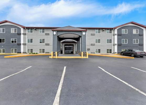 Red Roof Inn Huntsville, AL 1