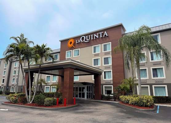 La Quinta by Wyndham Naples East (I-75) 1