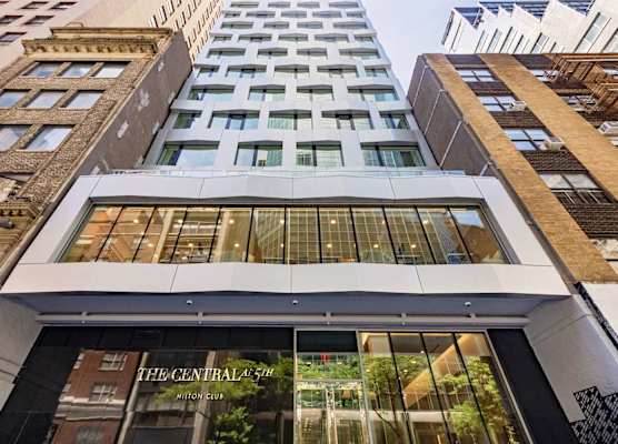 Hilton Club The Central at 5th New York 1