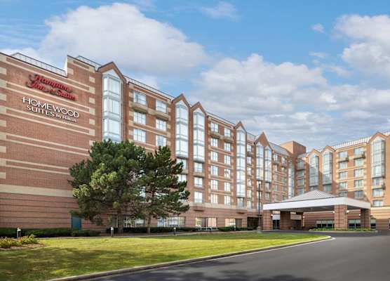 Hampton Inn & Suites Downers Grove Chicago 1