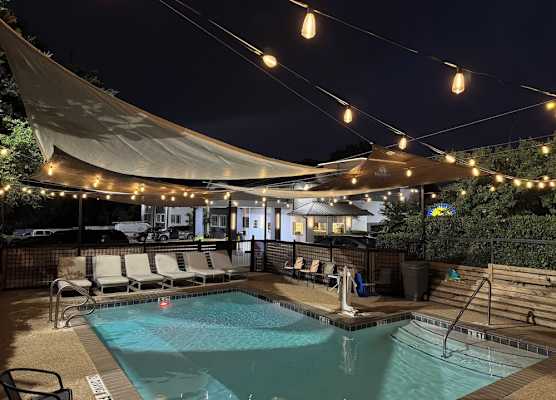 Days Inn by Wyndham Arlington 1