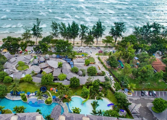Holiday Ao Nang Beach Resort Krabi 1
