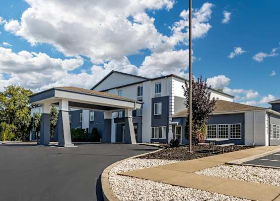 Comfort Inn & Suites Harrisburg-Hershey North 1