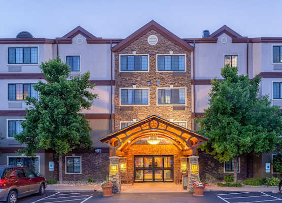 Staybridge Suites DAVENPORT by IHG 1