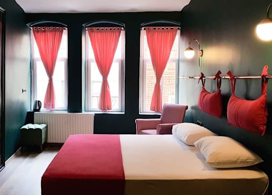 Casa Rosa Suites 1