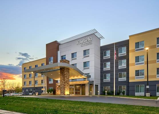 Fairfield by Marriott Inn & Suites Hagerstown 1