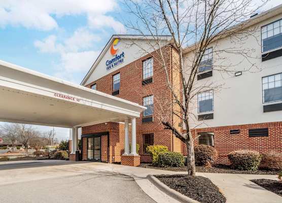 Comfort Inn & Suites Lexington South 1