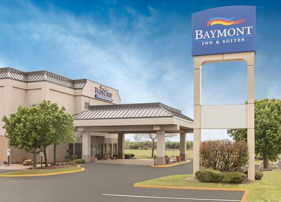 Baymont by Wyndham Oklahoma City/Quail Springs 1