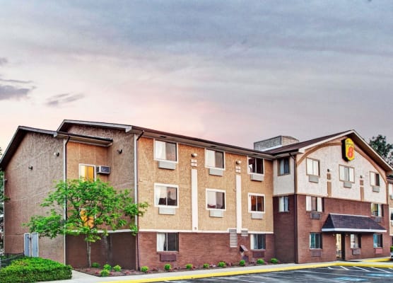 Super 8 by Wyndham Baltimore/Essex Area 1