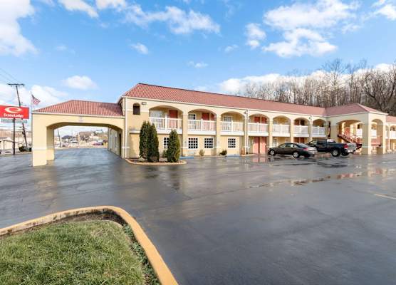 Econo Lodge Huntington - Barboursville University Area 1
