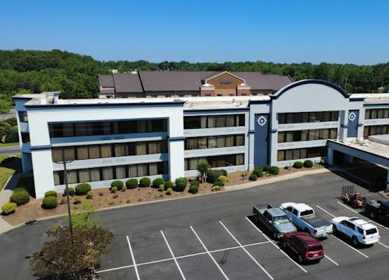 SureStay by Best Western Charlotte Matthews 1