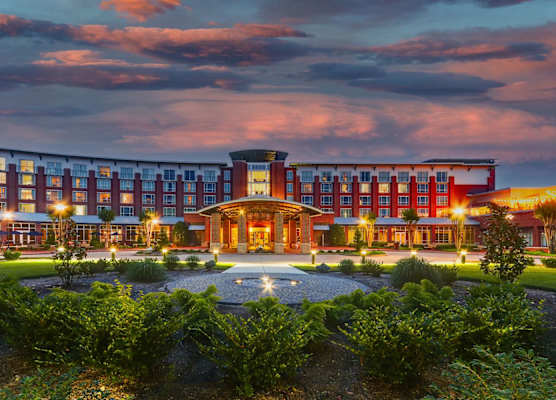 The Chattanoogan Hotel, Curio Collection By Hilton 1