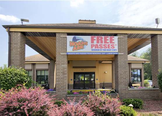 Best Western Ambassador Inn & Suites 1
